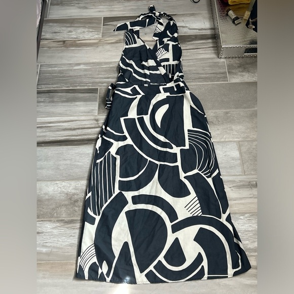 Zara | Nicole Printed Halter Dress - Picture 10 of 11